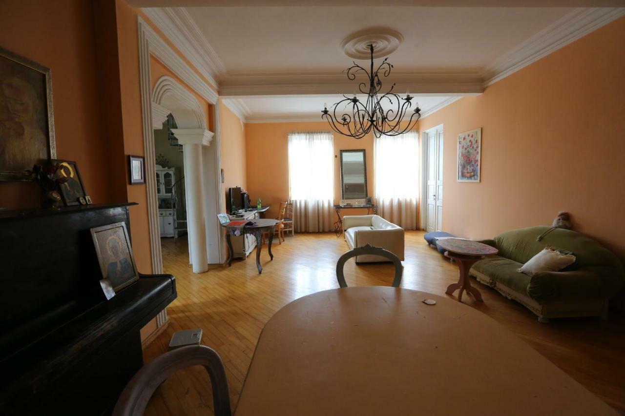 Guest House One Two Three Tiflis Exterior foto