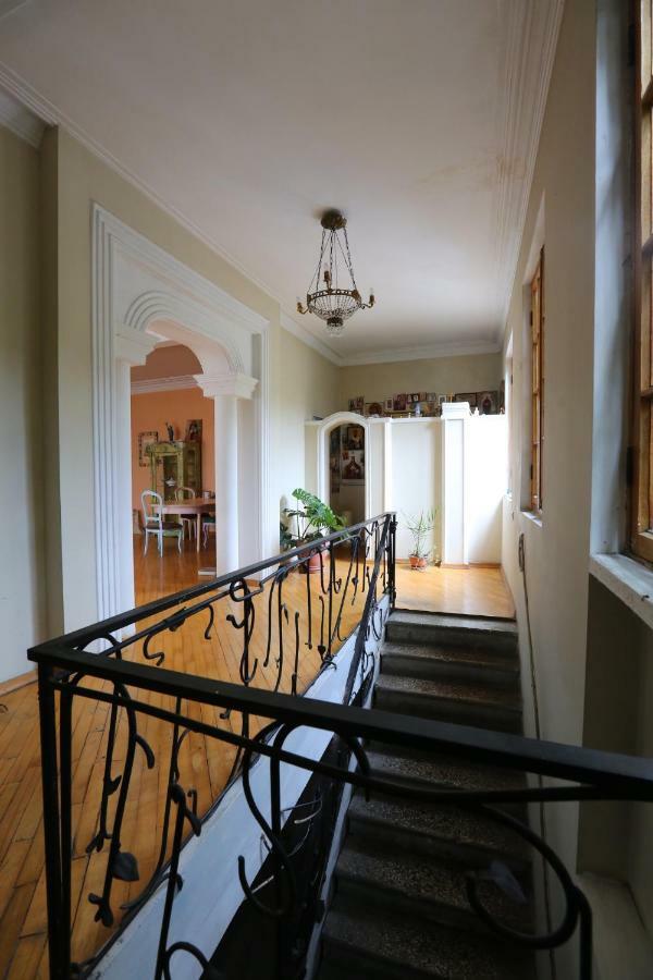 Guest House One Two Three Tiflis Exterior foto